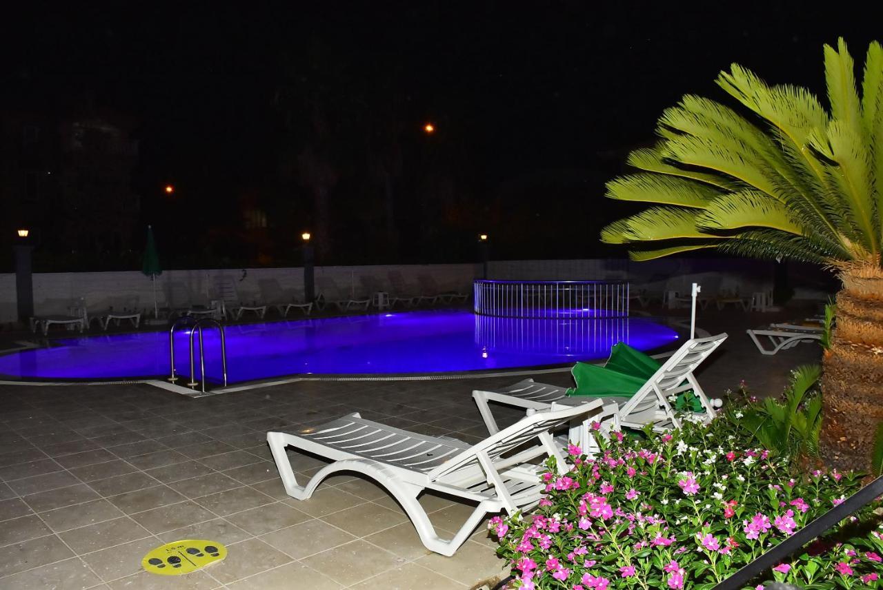Nora Suit Hotel Side Exterior foto